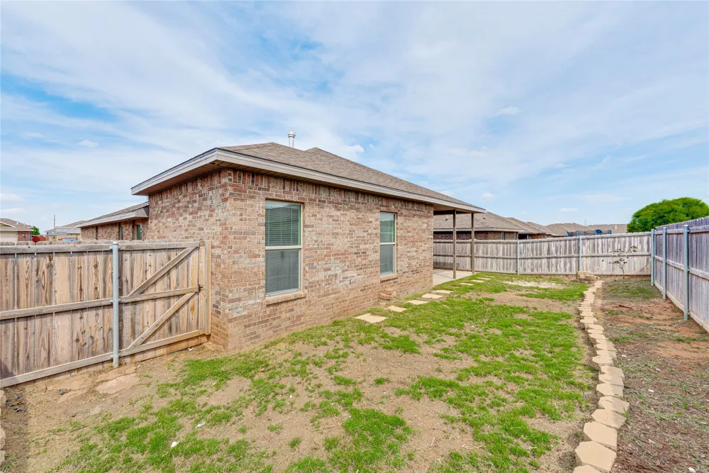 6819 Brush Drive Midland, TX 79705