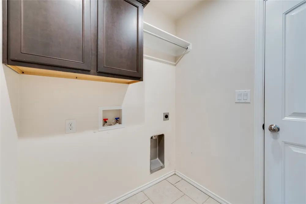 6819 Brush Drive Midland, TX 79705