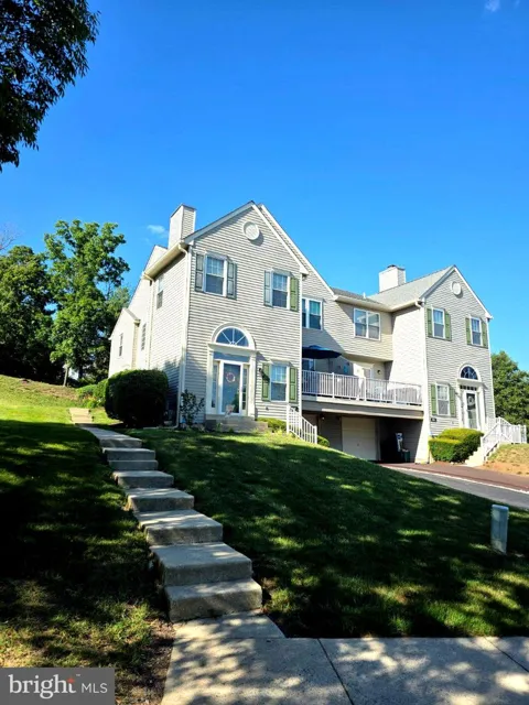240 COBBLESTONE COURT