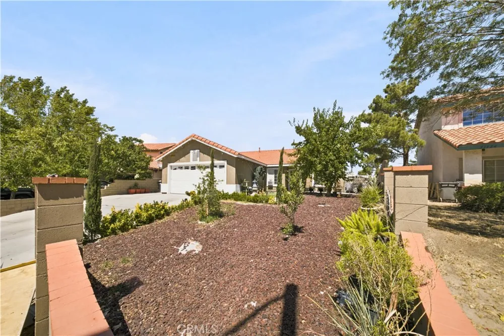 37328 Festival Court Palmdale, CA 93552