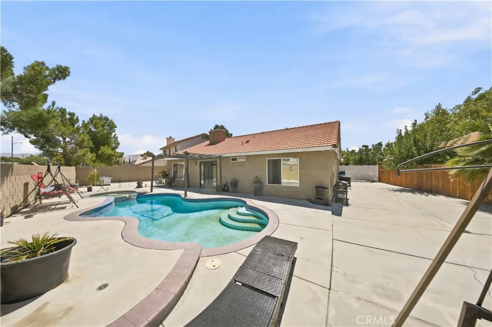 37328 Festival Court Palmdale, CA 93552
