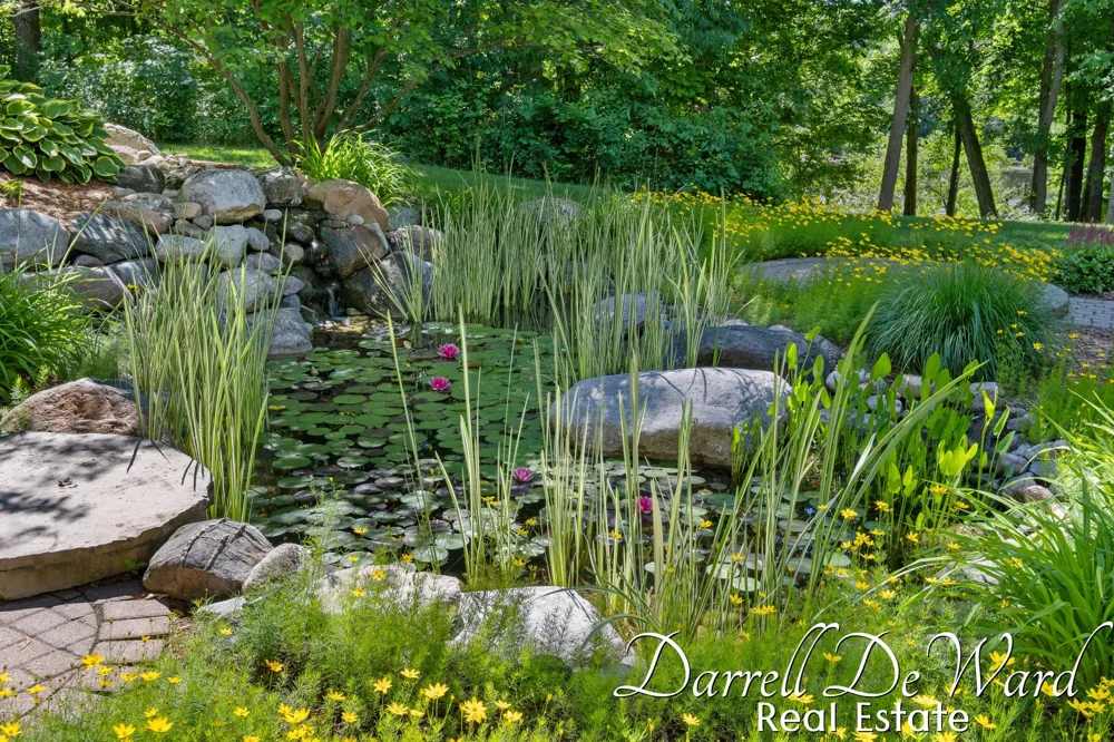 13850 Thompson Drive NE Lowell, MI 49331