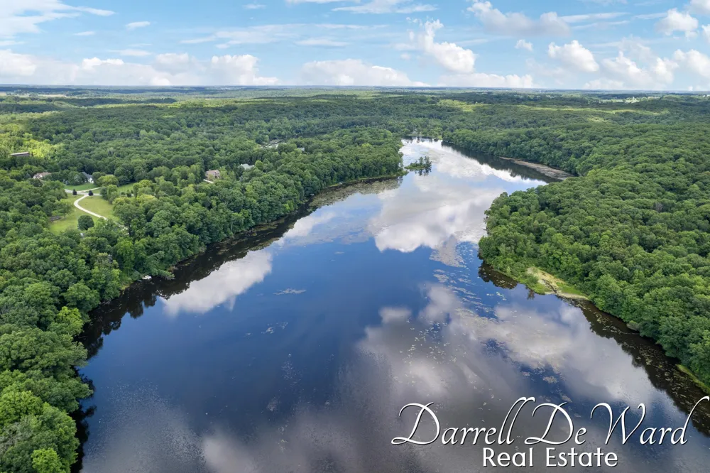 13850 Thompson Drive NE Lowell, MI 49331