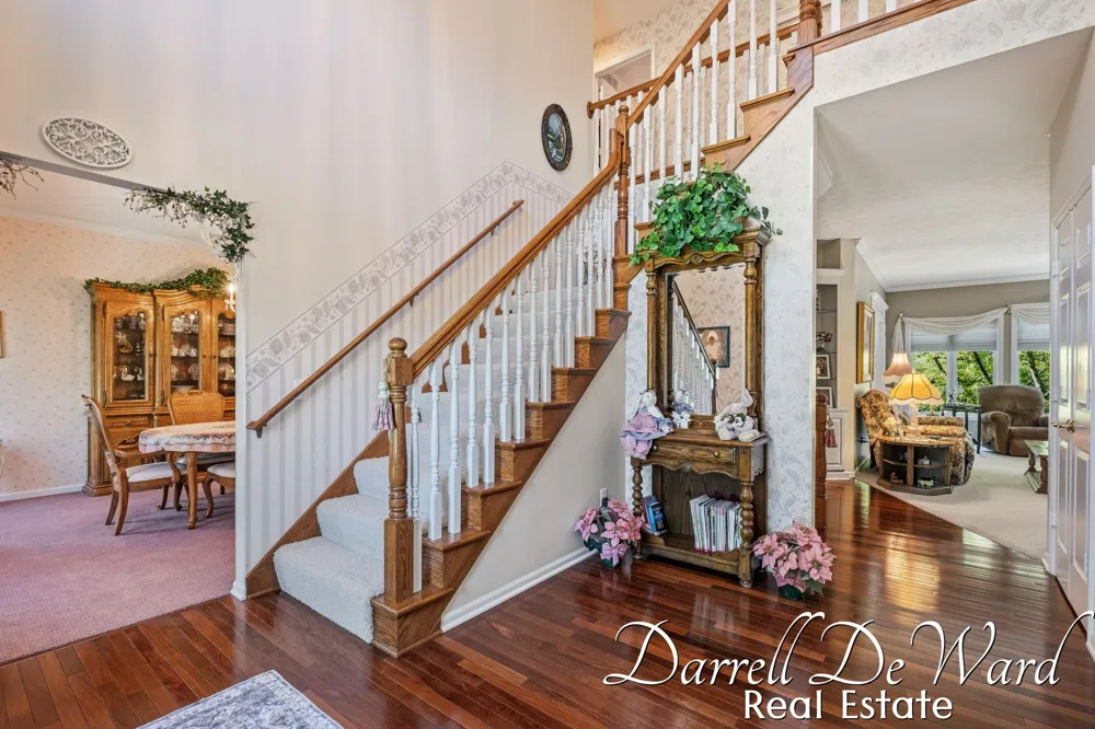 13850 Thompson Drive NE Lowell, MI 49331