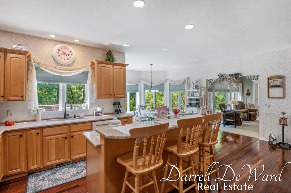 13850 Thompson Drive NE Lowell, MI 49331