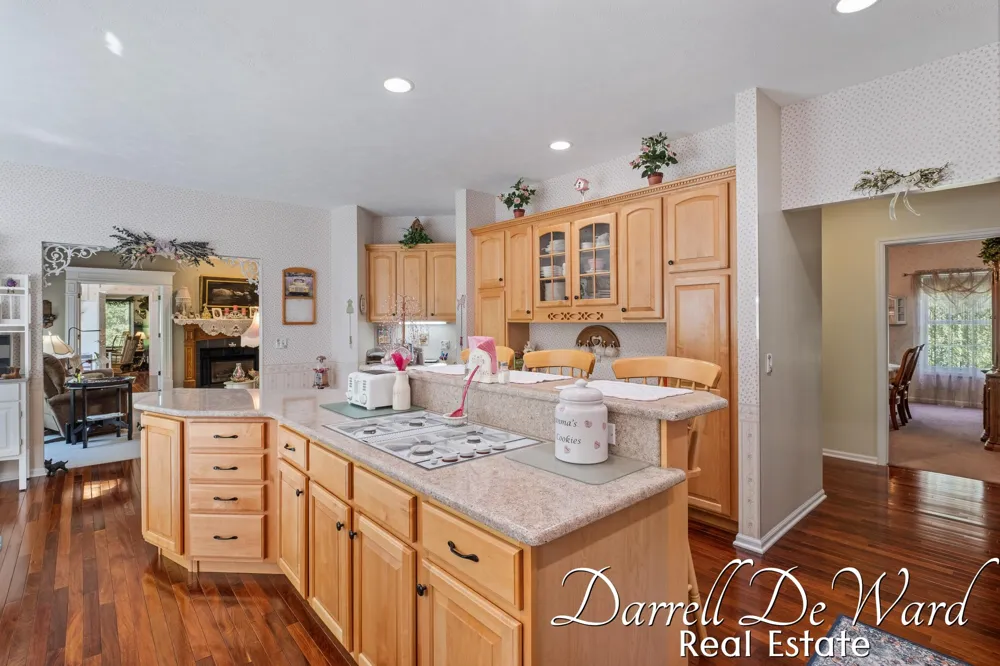 13850 Thompson Drive NE Lowell, MI 49331
