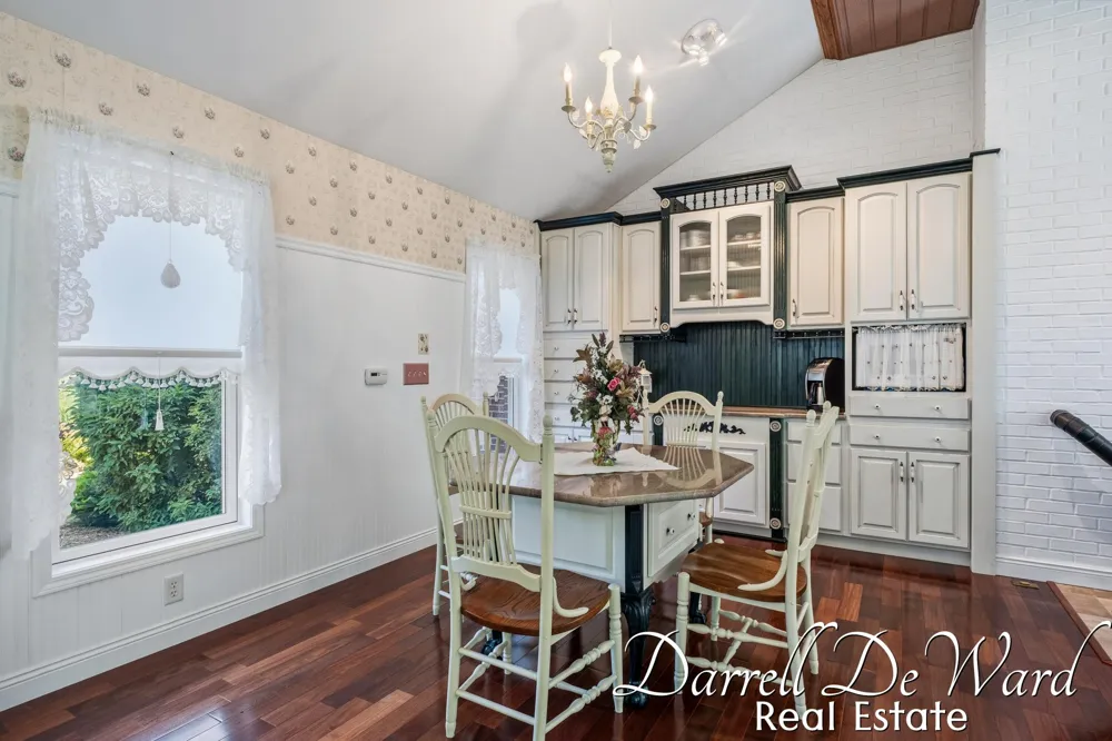 13850 Thompson Drive NE Lowell, MI 49331