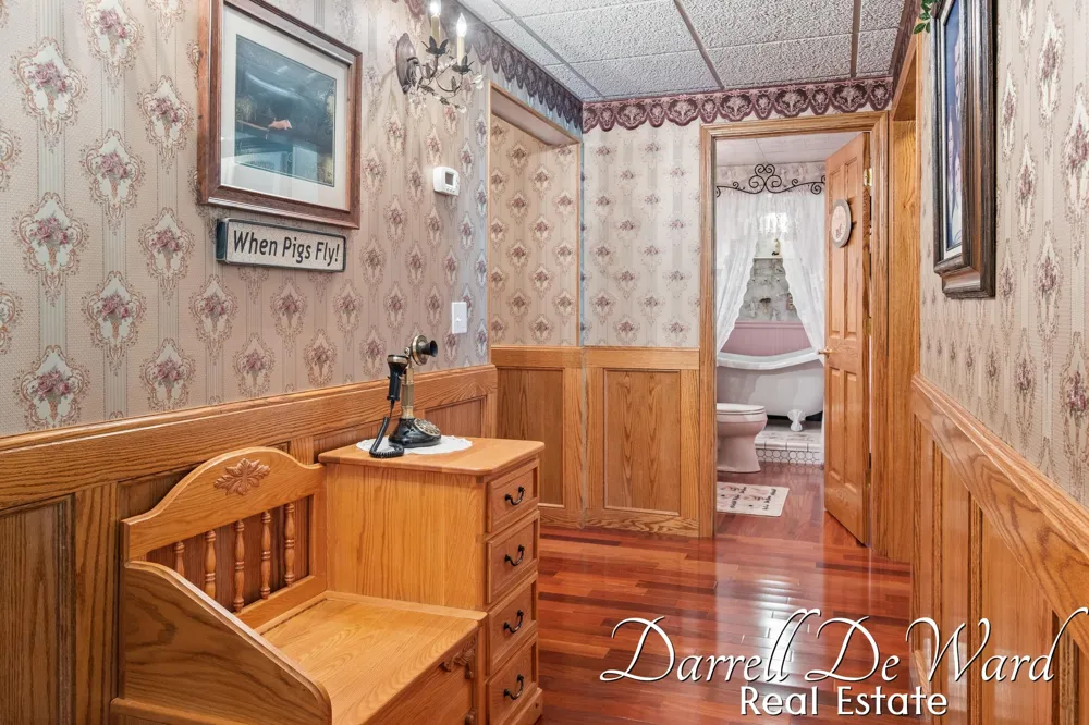 13850 Thompson Drive NE Lowell, MI 49331