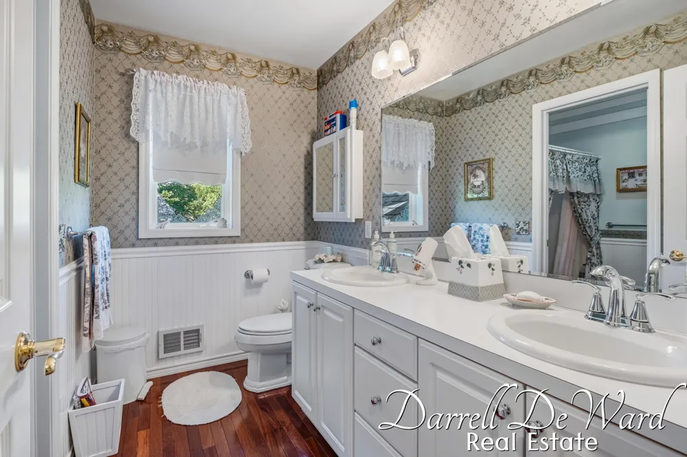 13850 Thompson Drive NE Lowell, MI 49331