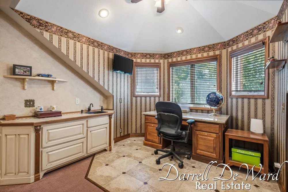 13850 Thompson Drive NE Lowell, MI 49331
