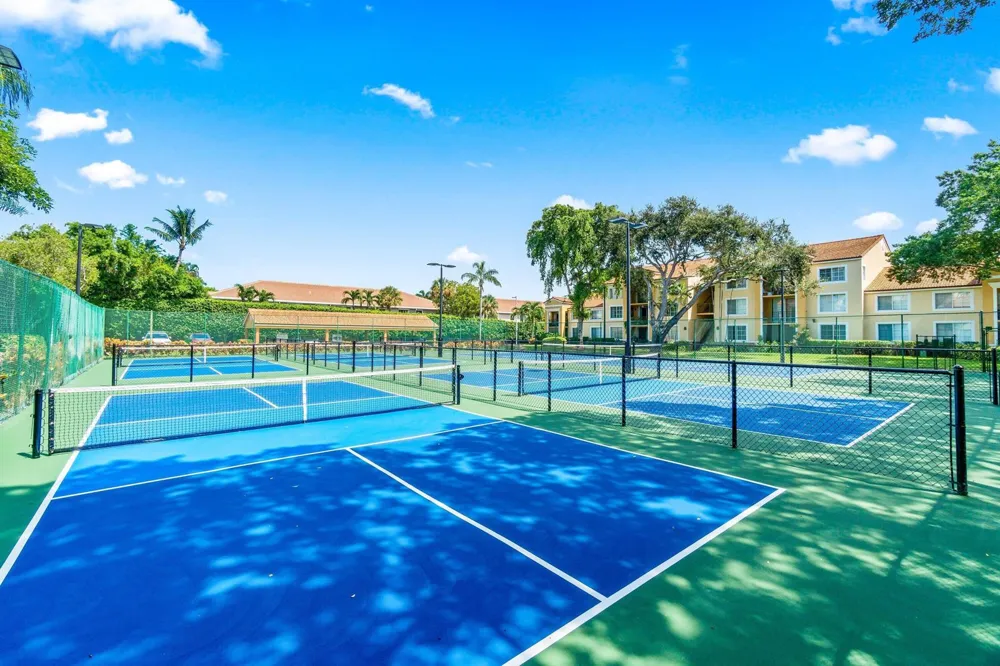 145 Yacht Club Way #210 Hypoluxo, FL 33462