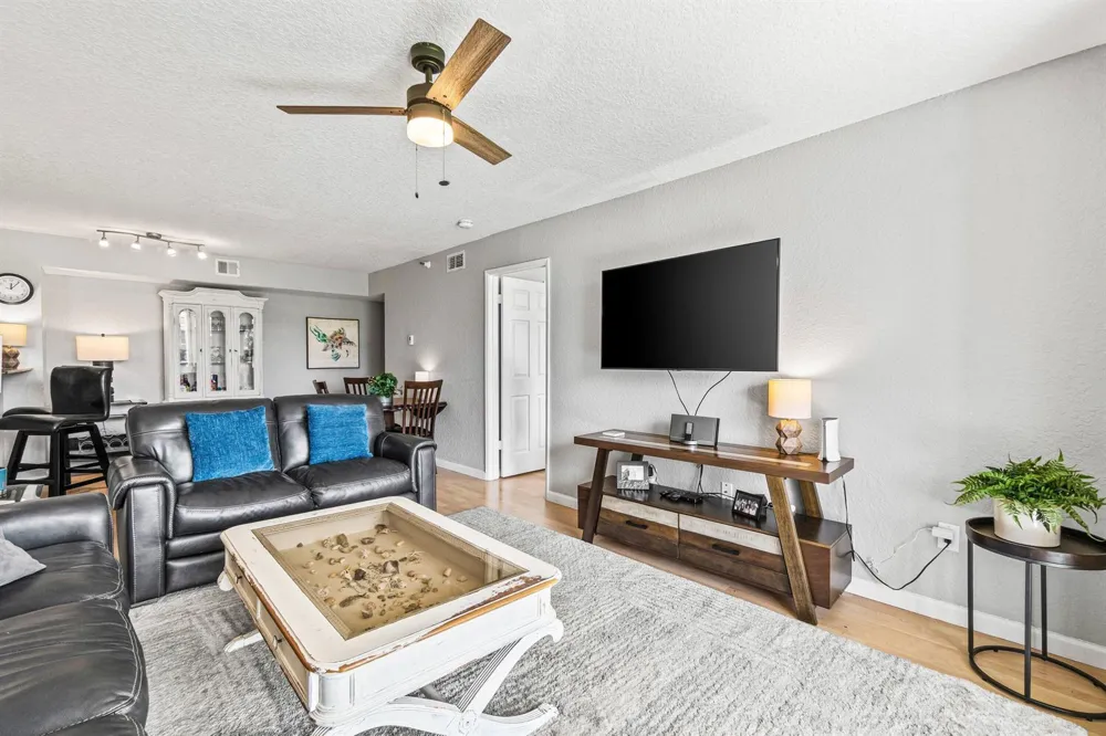 145 Yacht Club Way #210 Hypoluxo, FL 33462