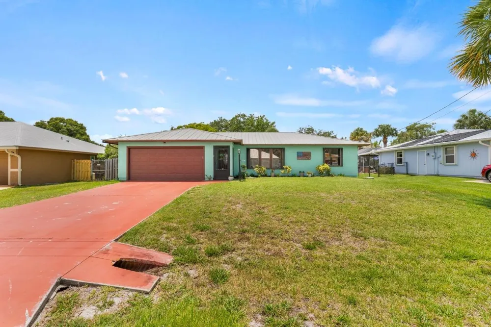 1636 NE Darlich Avenue Jensen Beach, FL 34957