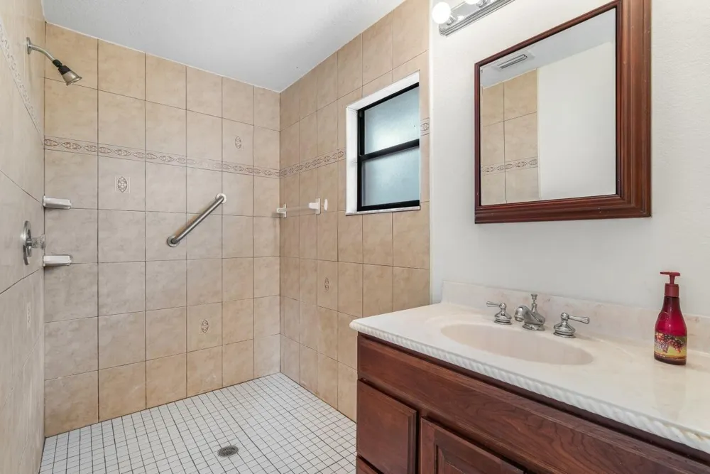 1636 NE Darlich Avenue Jensen Beach, FL 34957
