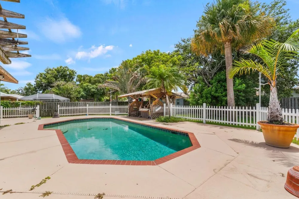 1636 NE Darlich Avenue Jensen Beach, FL 34957