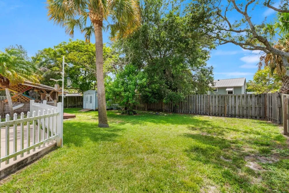 1636 NE Darlich Avenue Jensen Beach, FL 34957