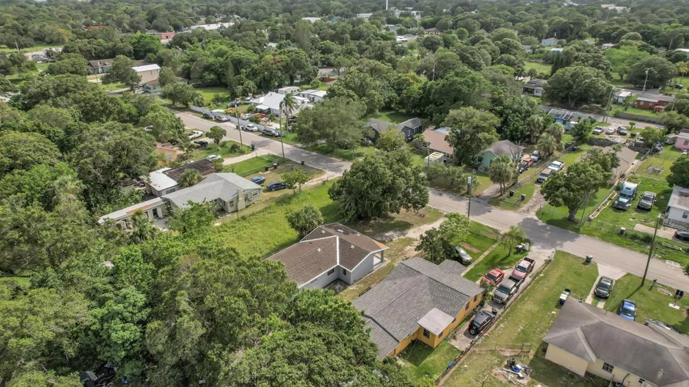 314 18th Street Fort Pierce, FL 34950
