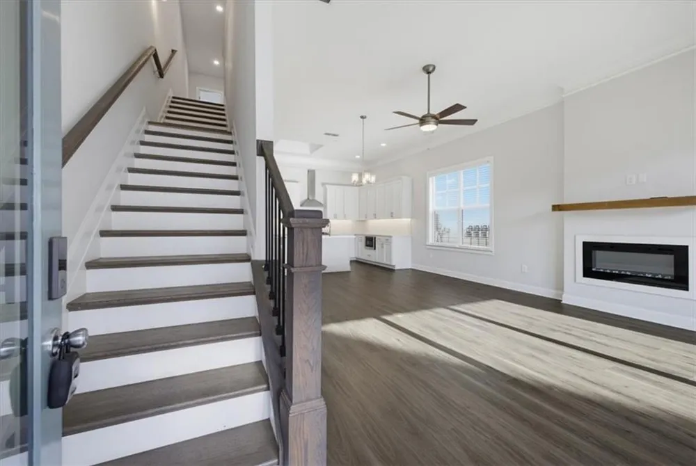 661 Stickley Oak Way Woodstock, GA 30189