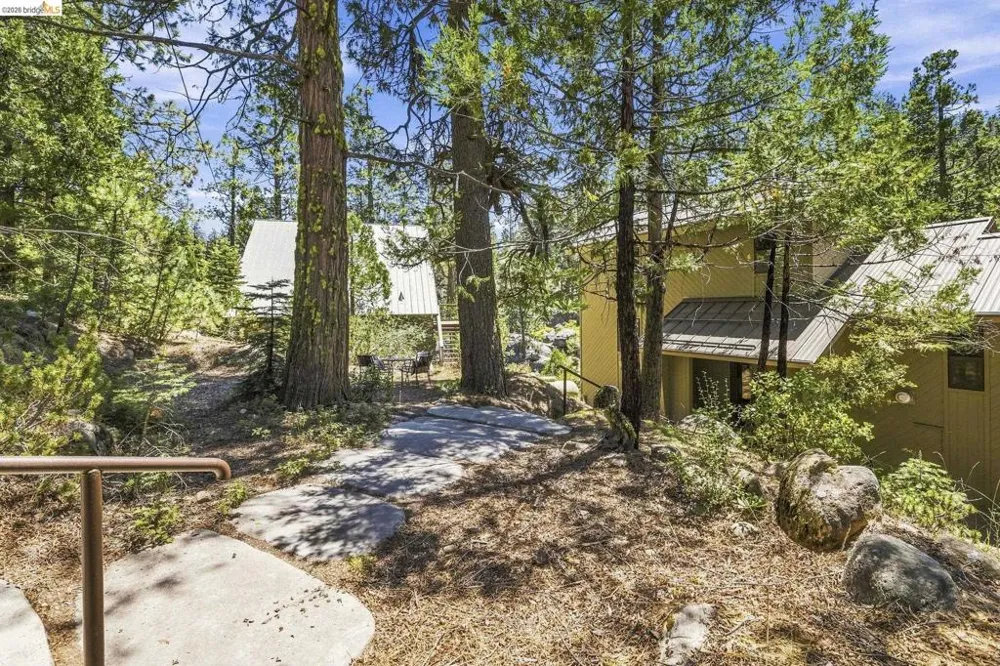 28783 Herring Creek Ln Strawberry, CA 95375