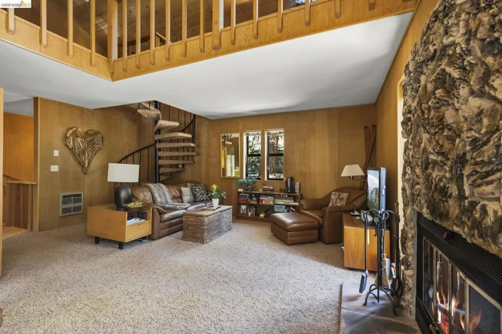 28783 Herring Creek Ln Strawberry, CA 95375