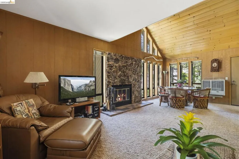 28783 Herring Creek Ln Strawberry, CA 95375