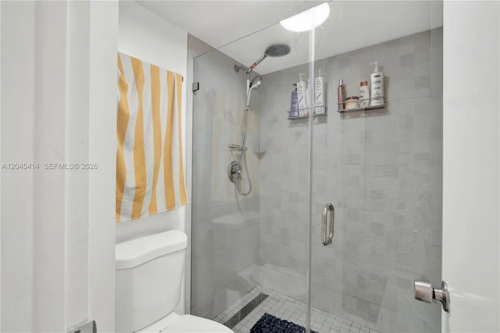 1101 122nd Ave #205 Miami, FL 33184
