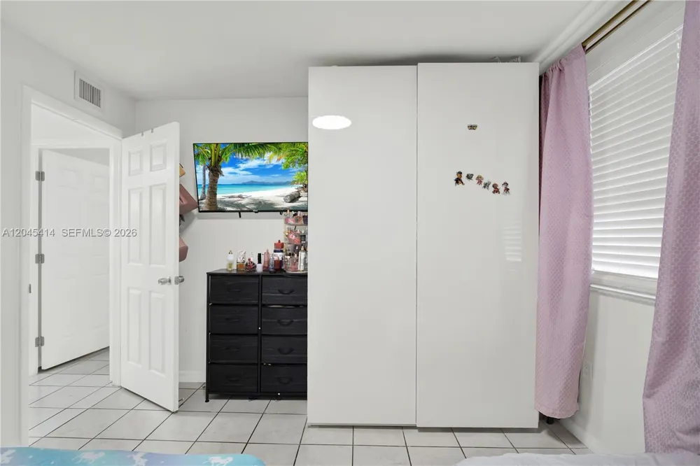 1101 122nd Ave #205 Miami, FL 33184