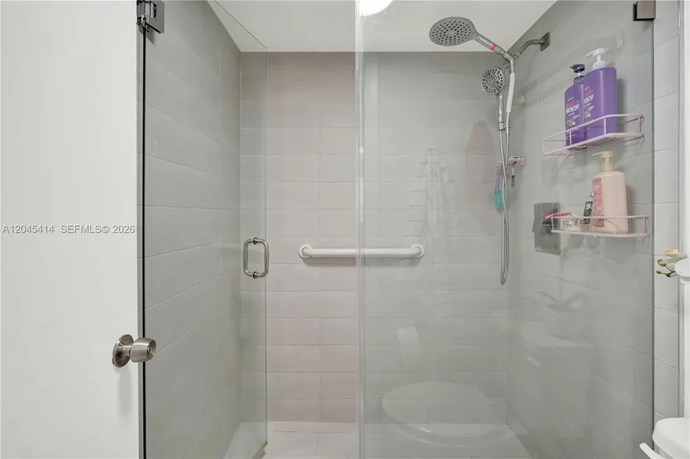 1101 122nd Ave #205 Miami, FL 33184