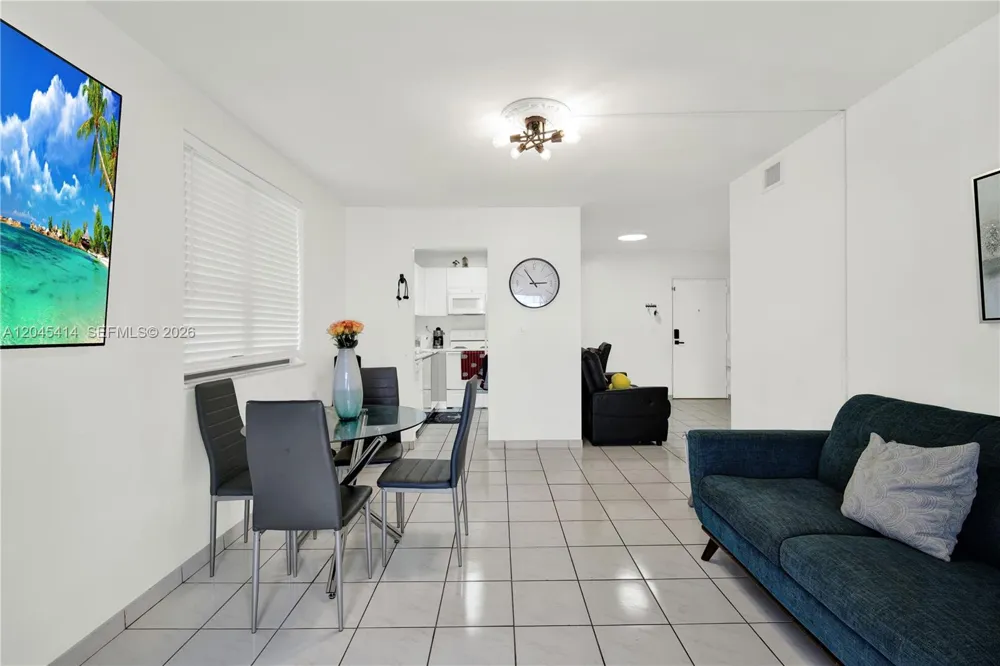 1101 122nd Ave #205 Miami, FL 33184