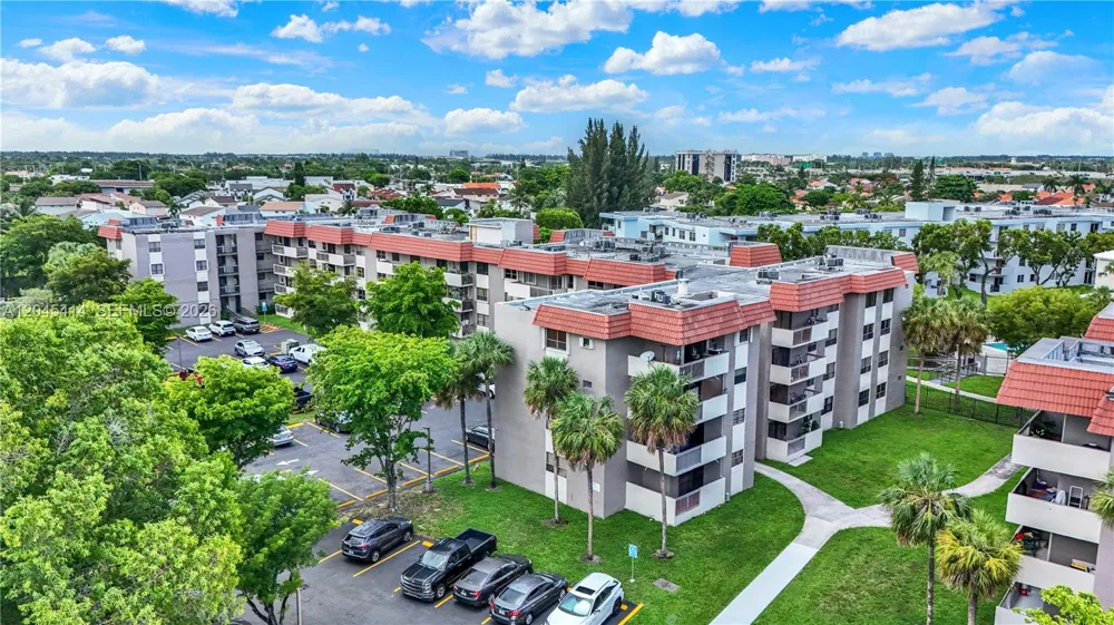 1101 122nd Ave #205 Miami, FL 33184