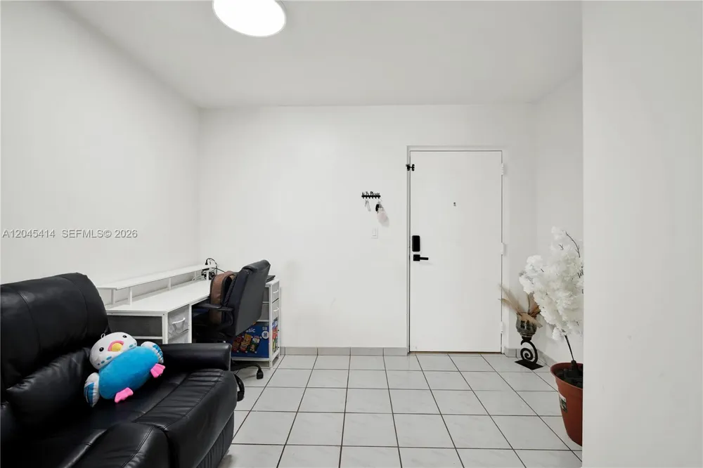 1101 122nd Ave #205 Miami, FL 33184