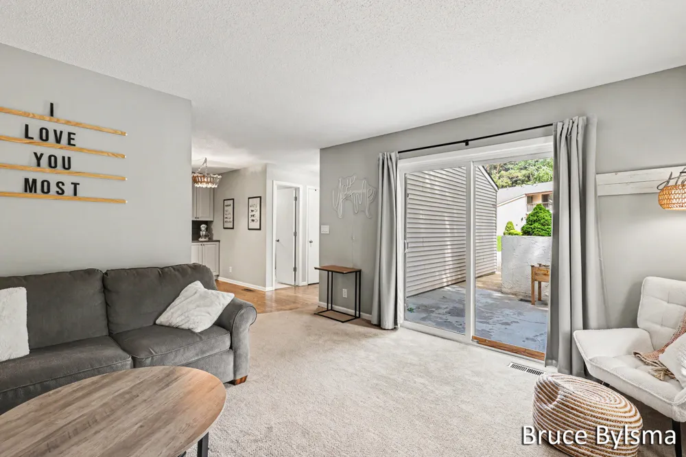 17570 Parkwood Drive #A Spring Lake, MI 49456