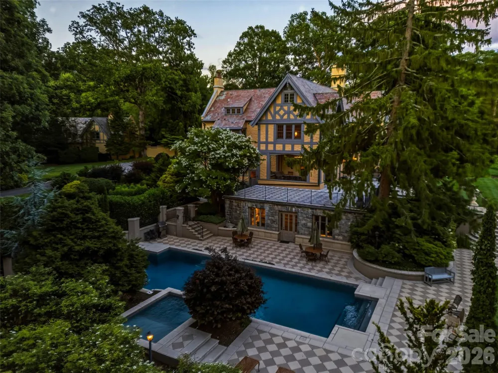 7 Stuyvesant Road Biltmore Forest, NC 28803