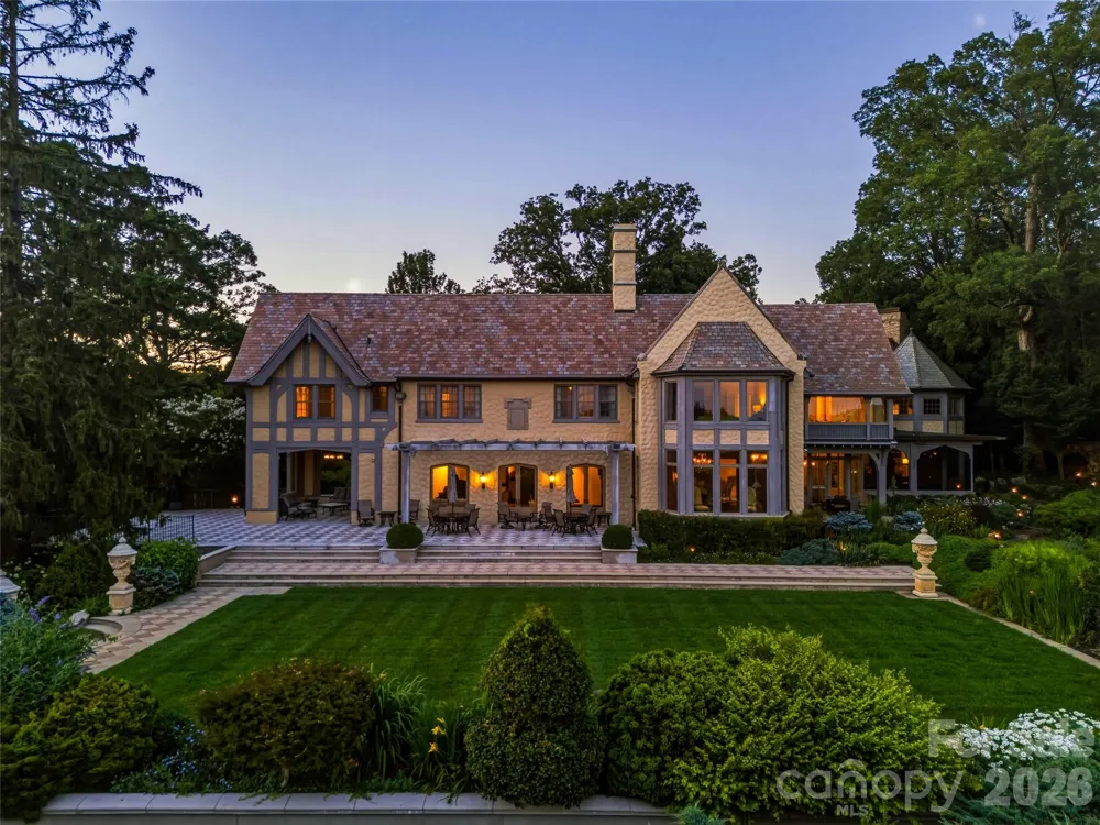 7 Stuyvesant Road Biltmore Forest, NC 28803