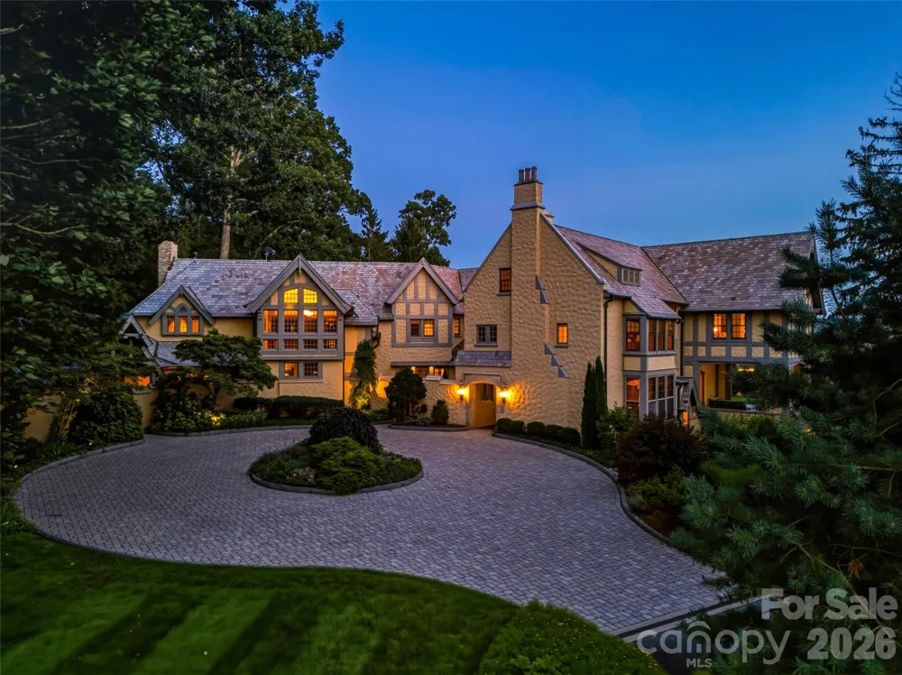 7 Stuyvesant Road Biltmore Forest, NC 28803