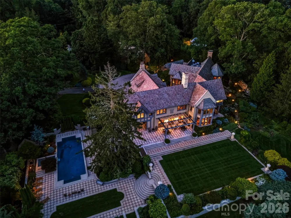 7 Stuyvesant Road Biltmore Forest, NC 28803