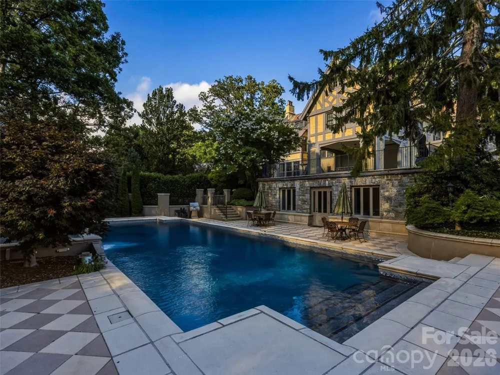 7 Stuyvesant Road Biltmore Forest, NC 28803