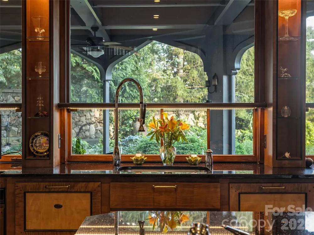 7 Stuyvesant Road Biltmore Forest, NC 28803