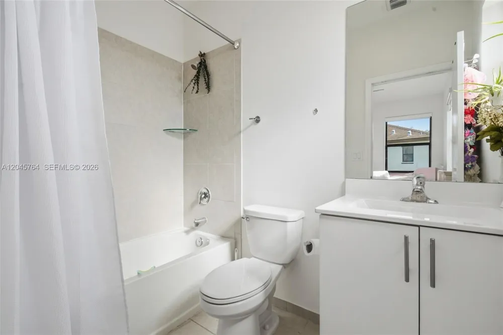 23101 SW 99th Ave Cutler Bay, FL 33190