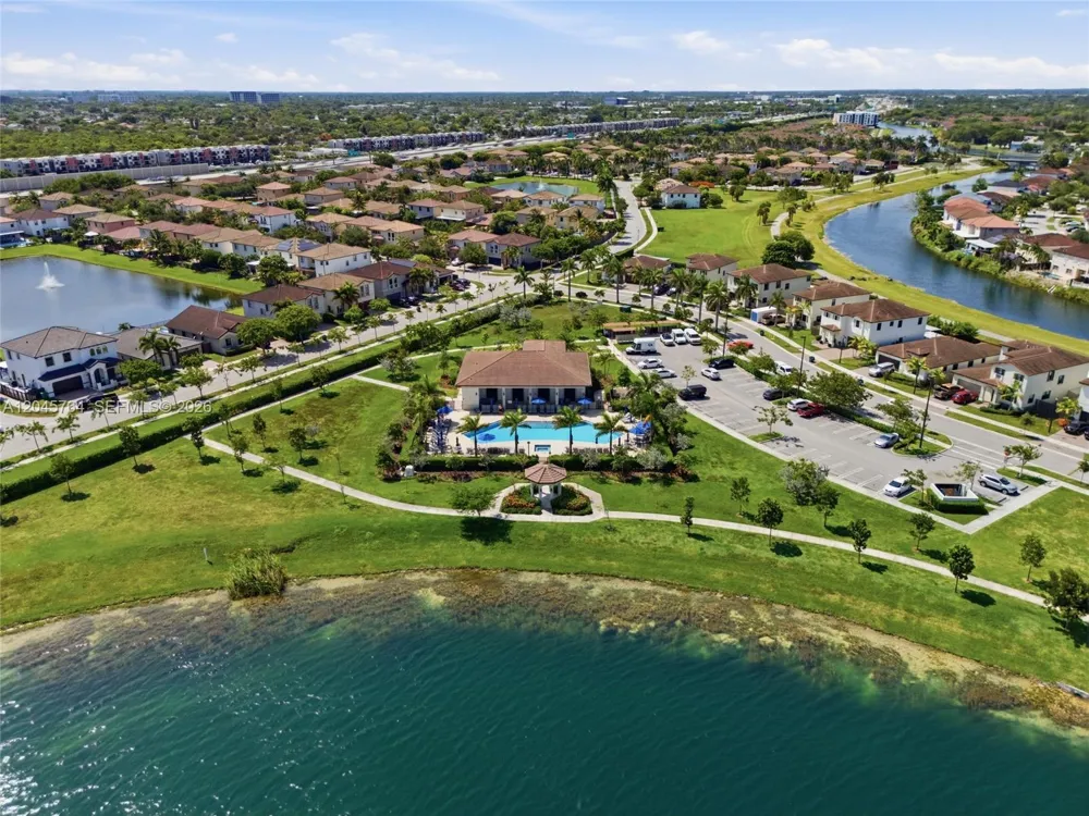 23101 SW 99th Ave Cutler Bay, FL 33190