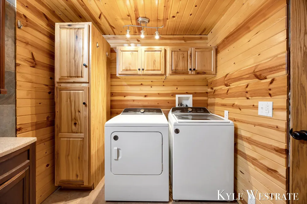 5953 S Newcosta Avenue Newaygo, MI 49337