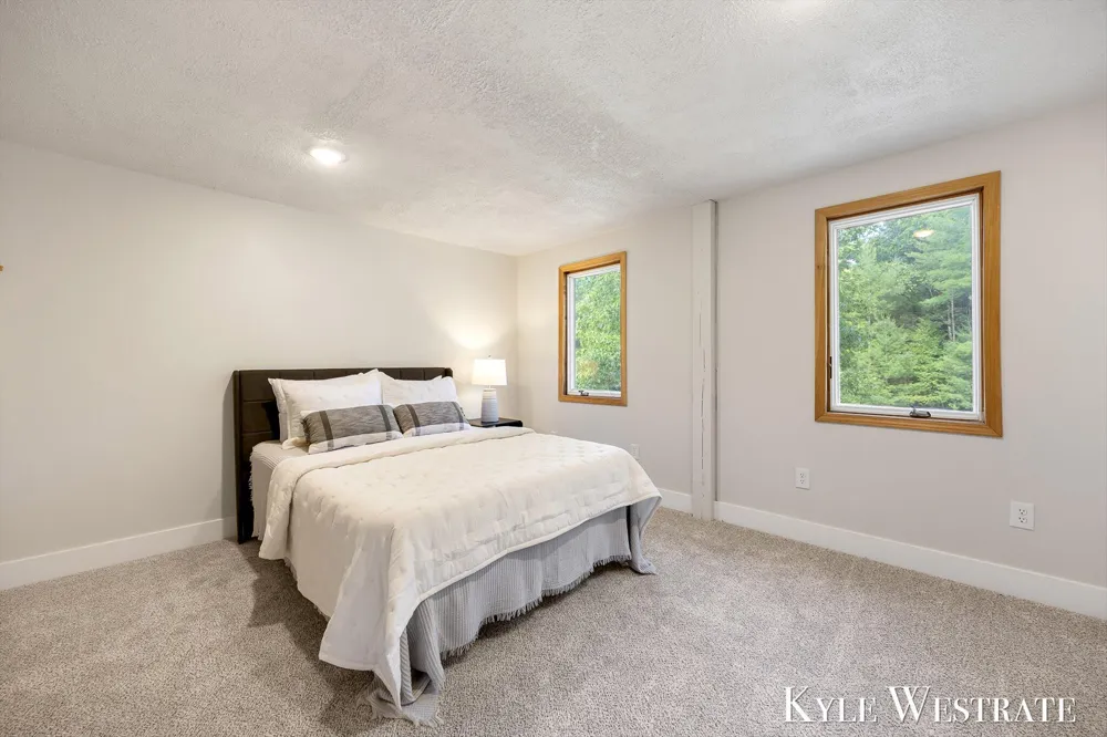 5953 S Newcosta Avenue Newaygo, MI 49337