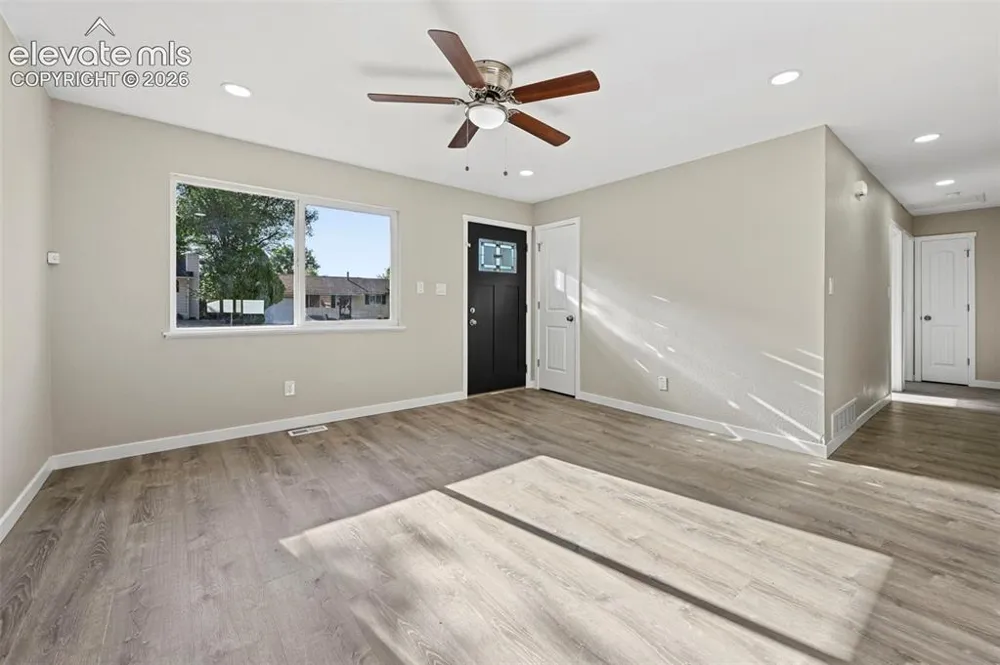 838 Sequoia Drive Colorado Springs, CO 80910