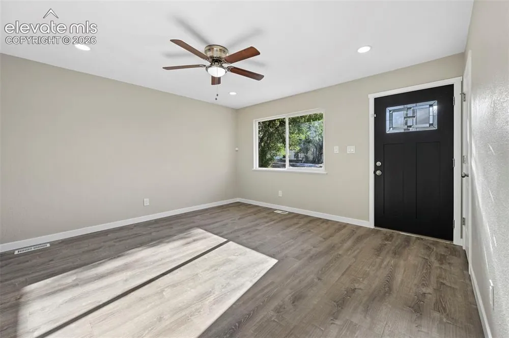 838 Sequoia Drive Colorado Springs, CO 80910