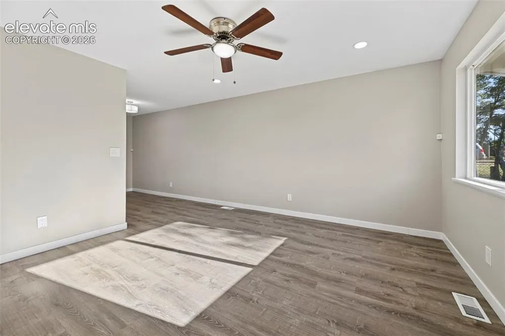 838 Sequoia Drive Colorado Springs, CO 80910