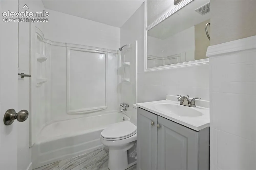 838 Sequoia Drive Colorado Springs, CO 80910