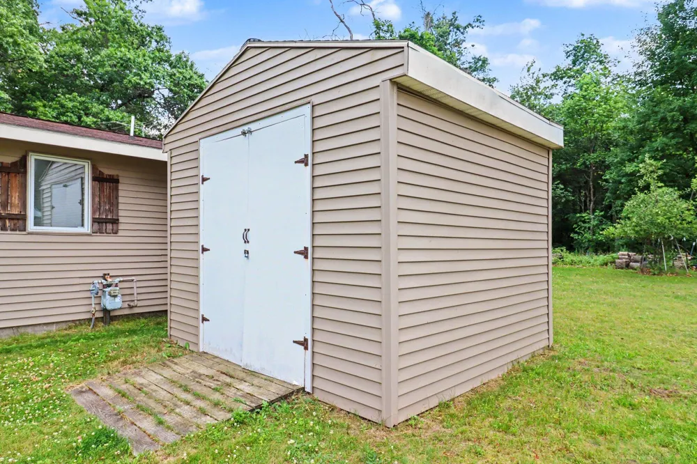 8188 E Woodruff Drive Big Prairie Township, MI 49337