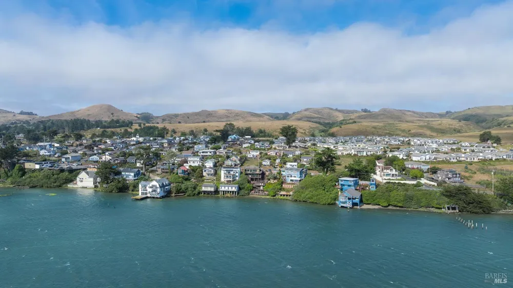 1125 Highway 1 Bodega Bay, CA 94923