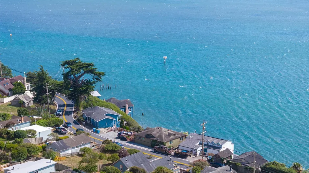 1125 Highway 1 Bodega Bay, CA 94923