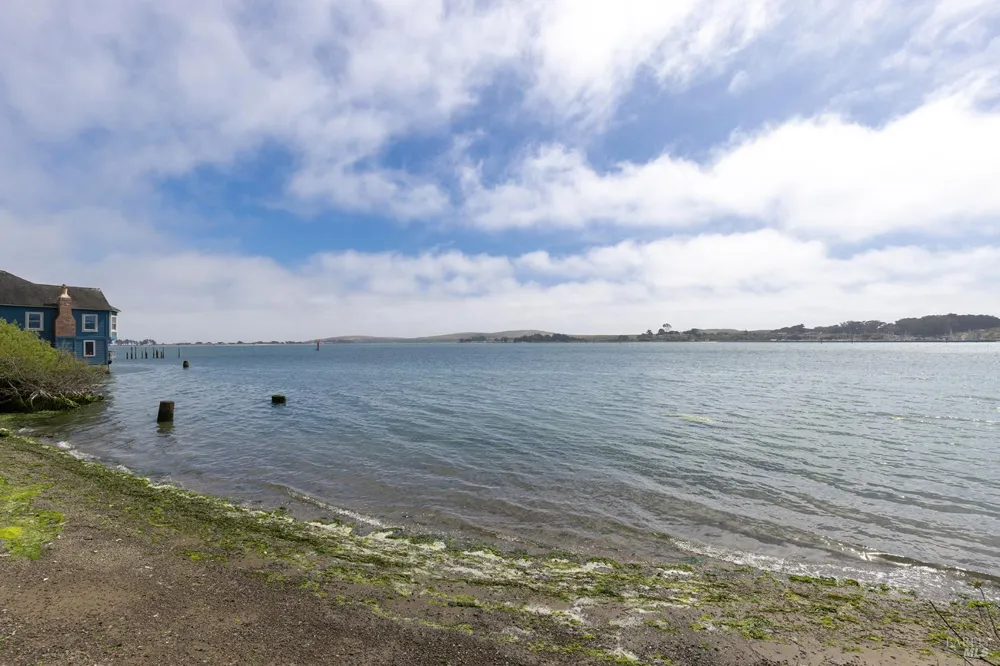 1125 Highway 1 Bodega Bay, CA 94923
